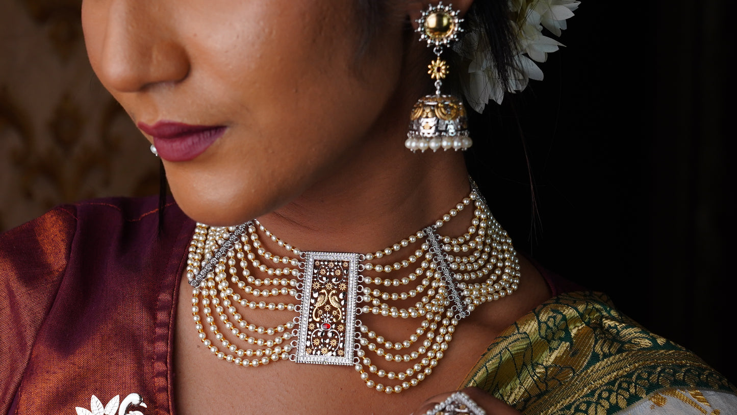 Malini gola bhora necklace