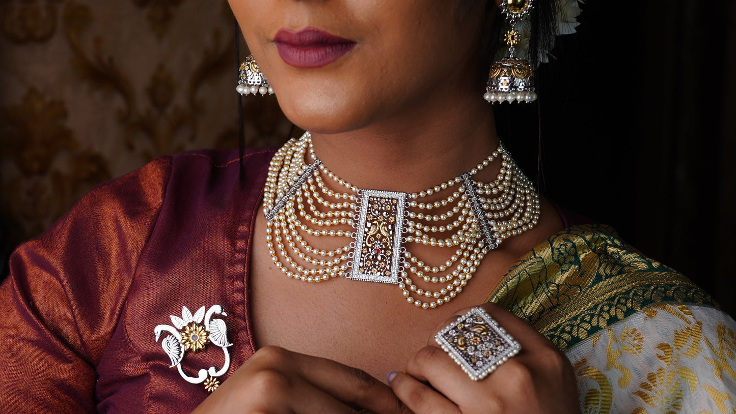 Malini gola bhora necklace