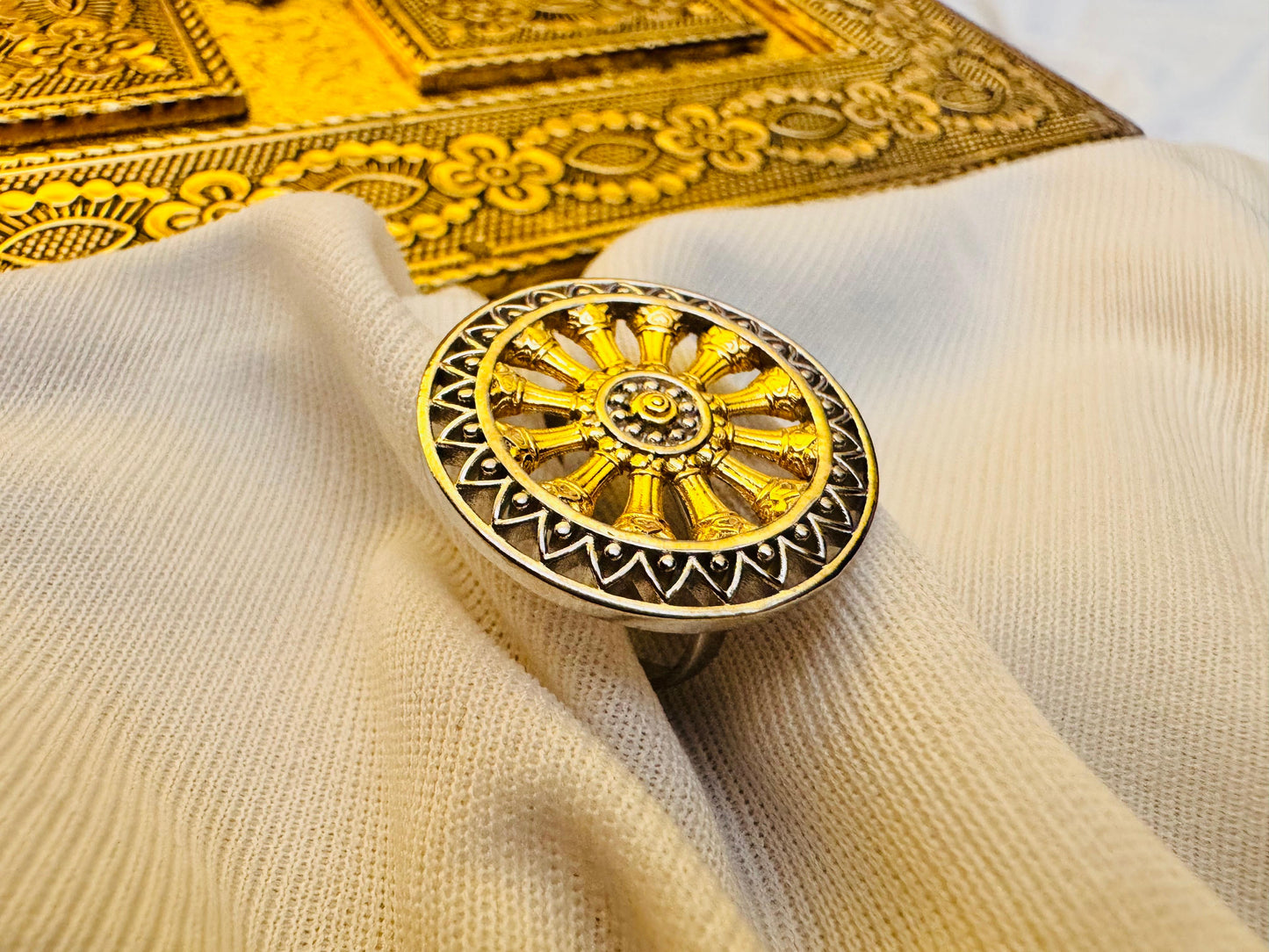 Jagannath's chariot wheel ring