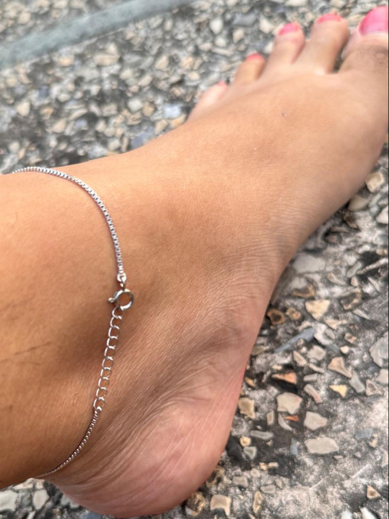 Bird anklet with beads