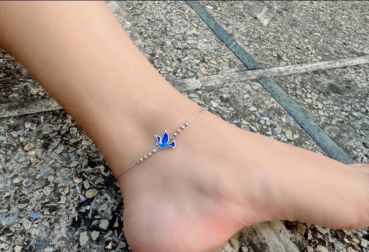 Bird anklet with beads
