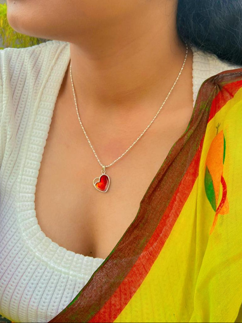 Red heart pendant