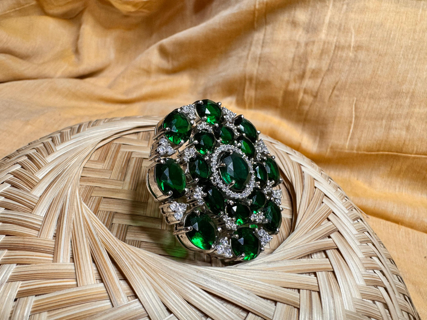 Glass panna and signita stone heritage ring