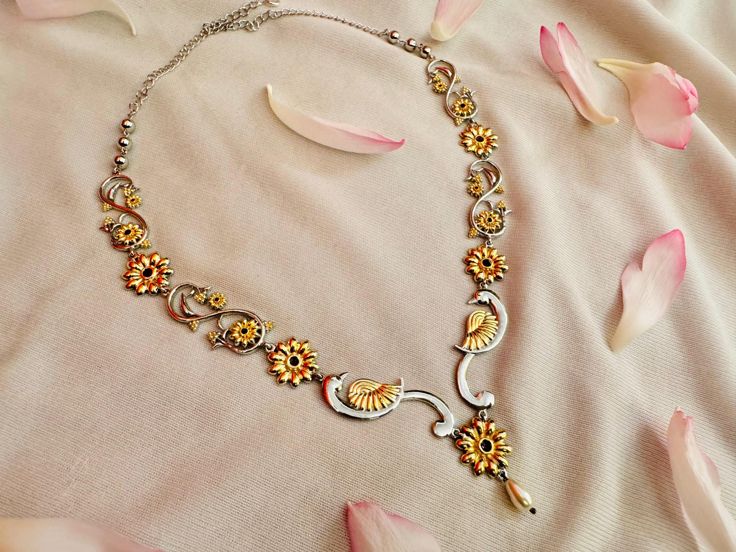 Chandrava necklace