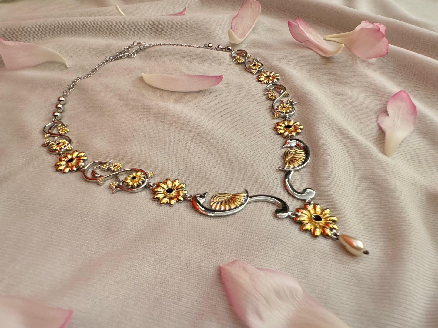 Chandrava necklace