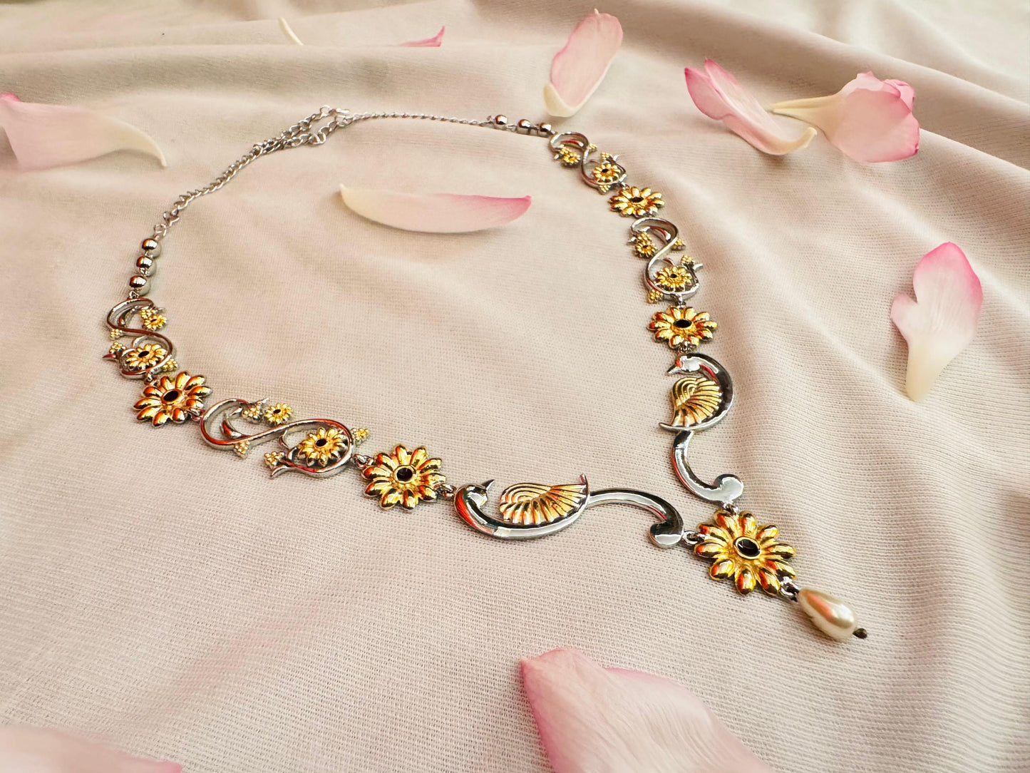 Chandrava necklace