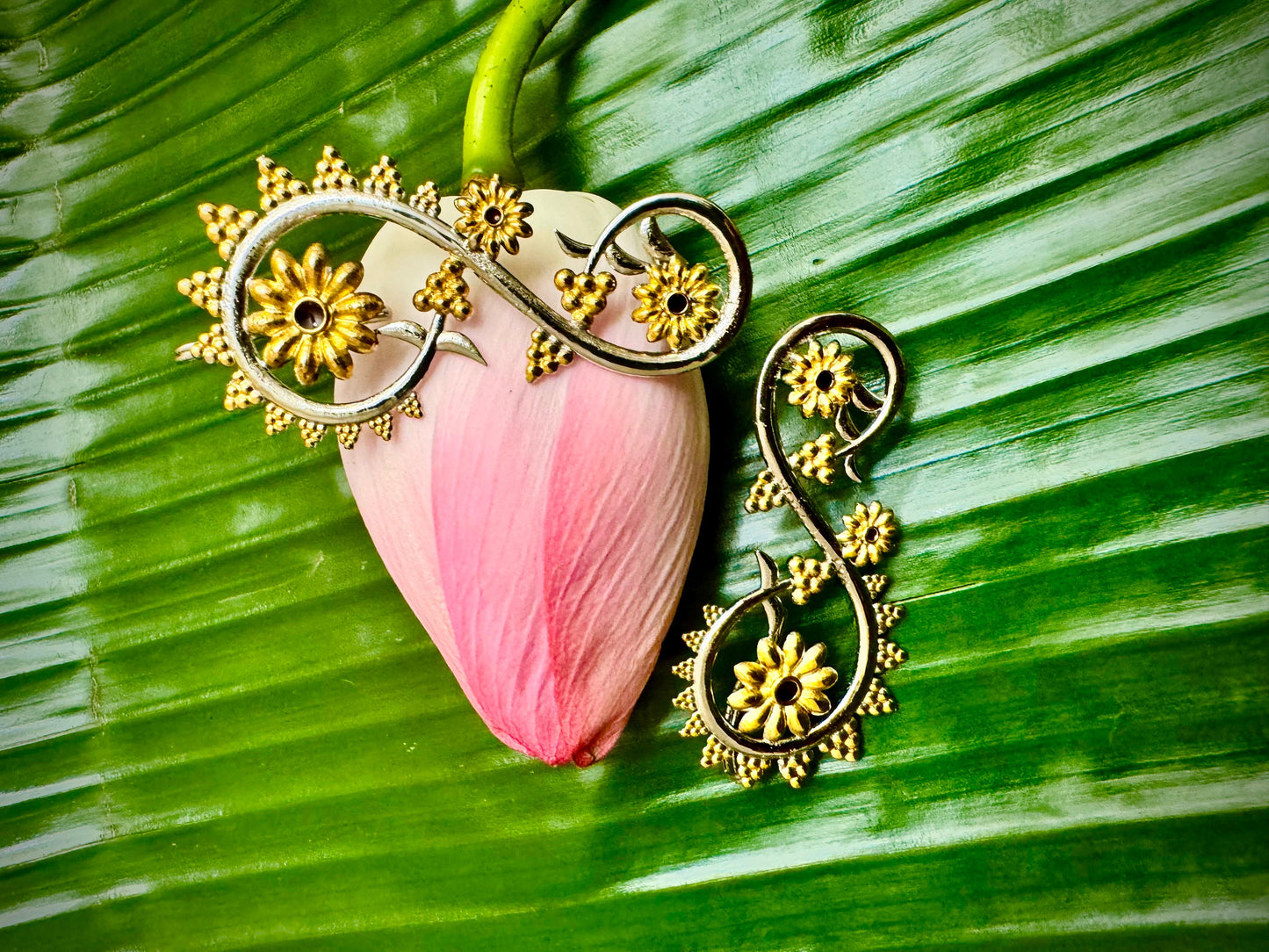 Chandrava earring cum earcuff