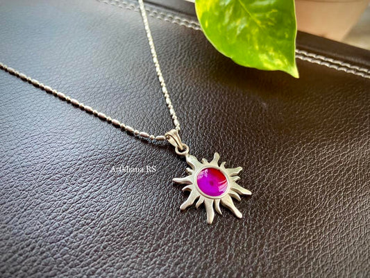 The sun pendant