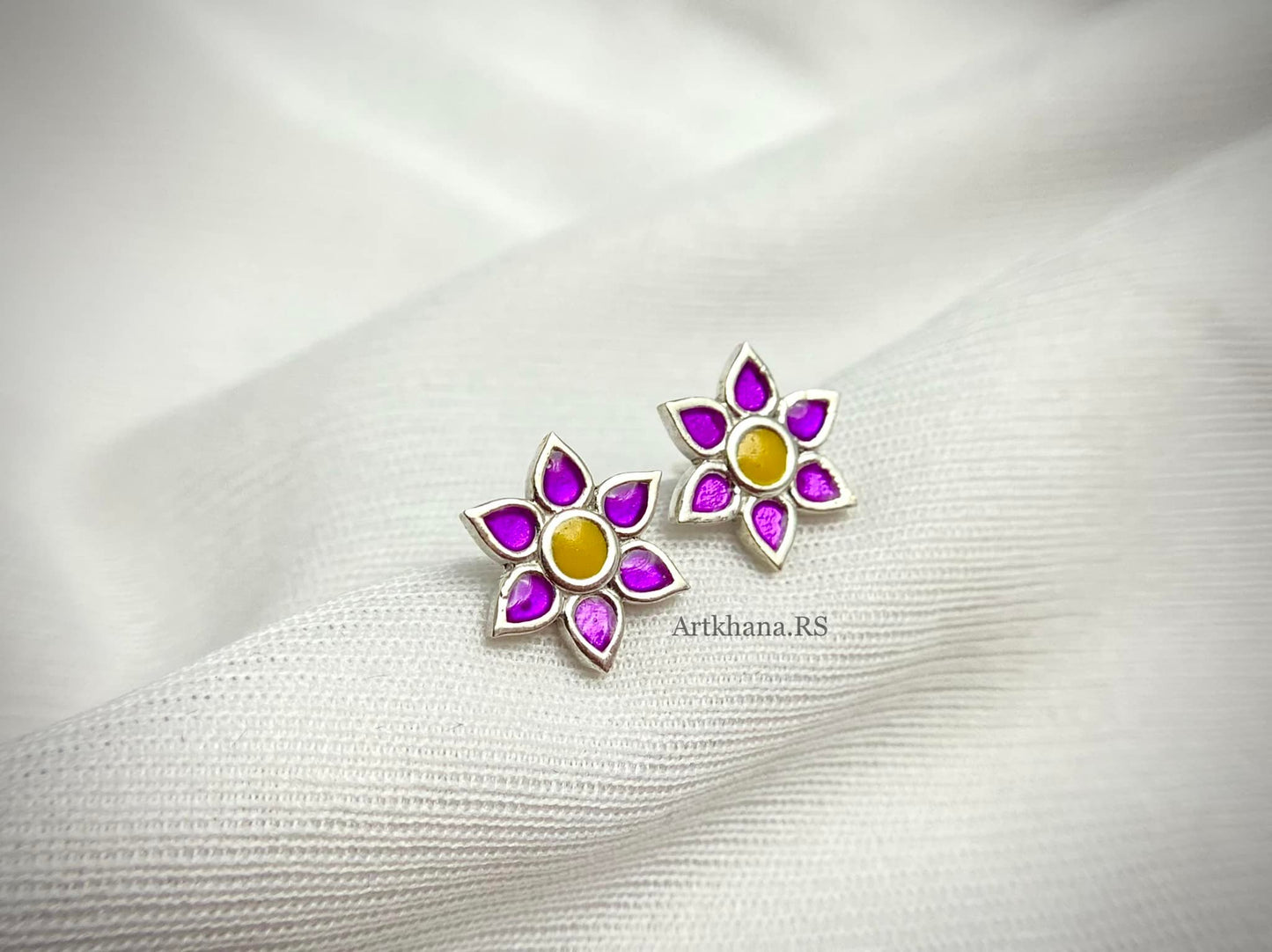 Floral enamel stud earring