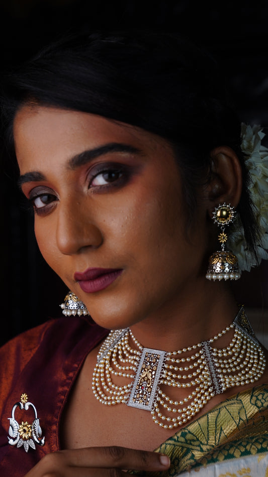 Malini gola bhora necklace
