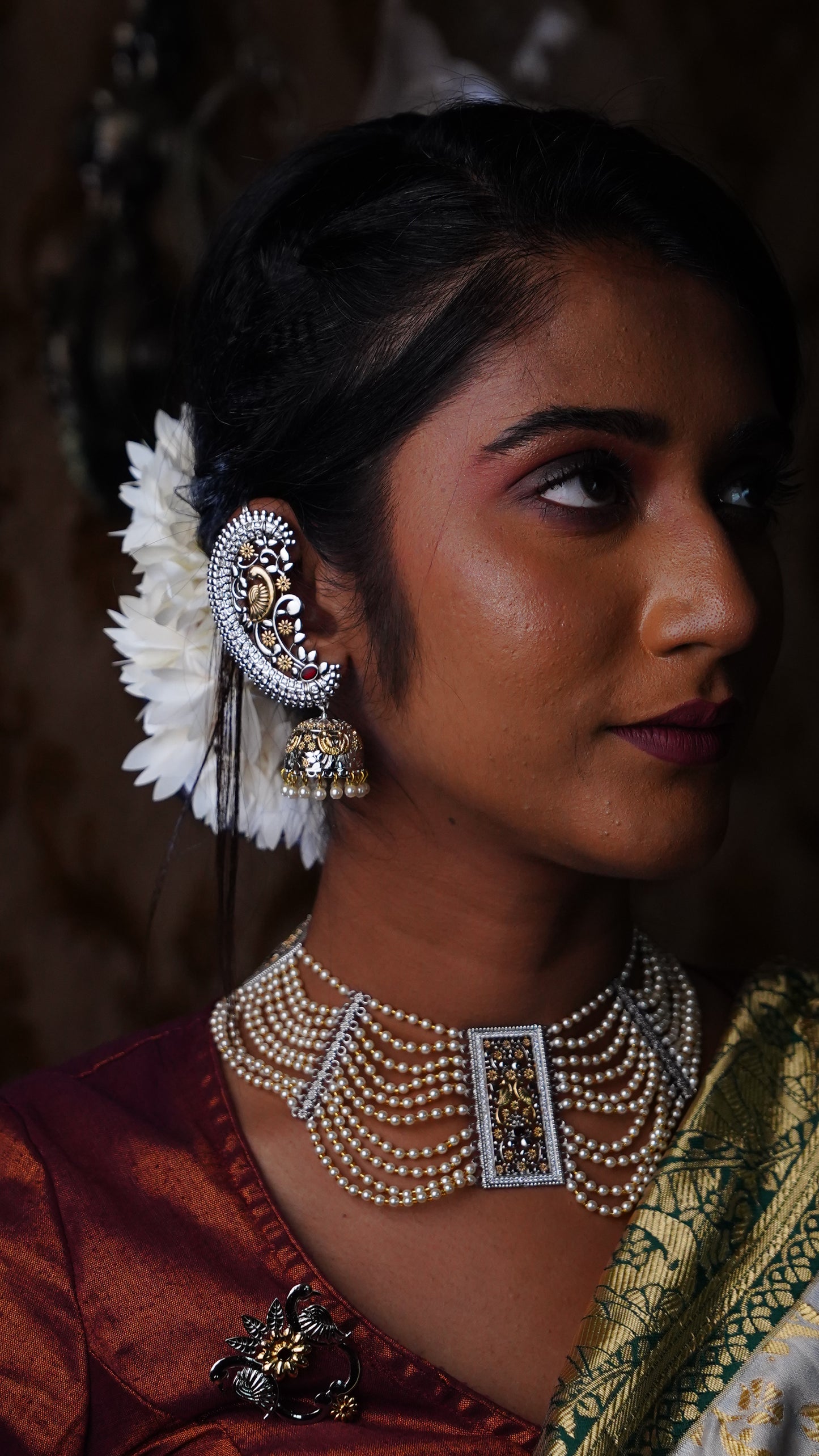 Mayuri kaan jhumka