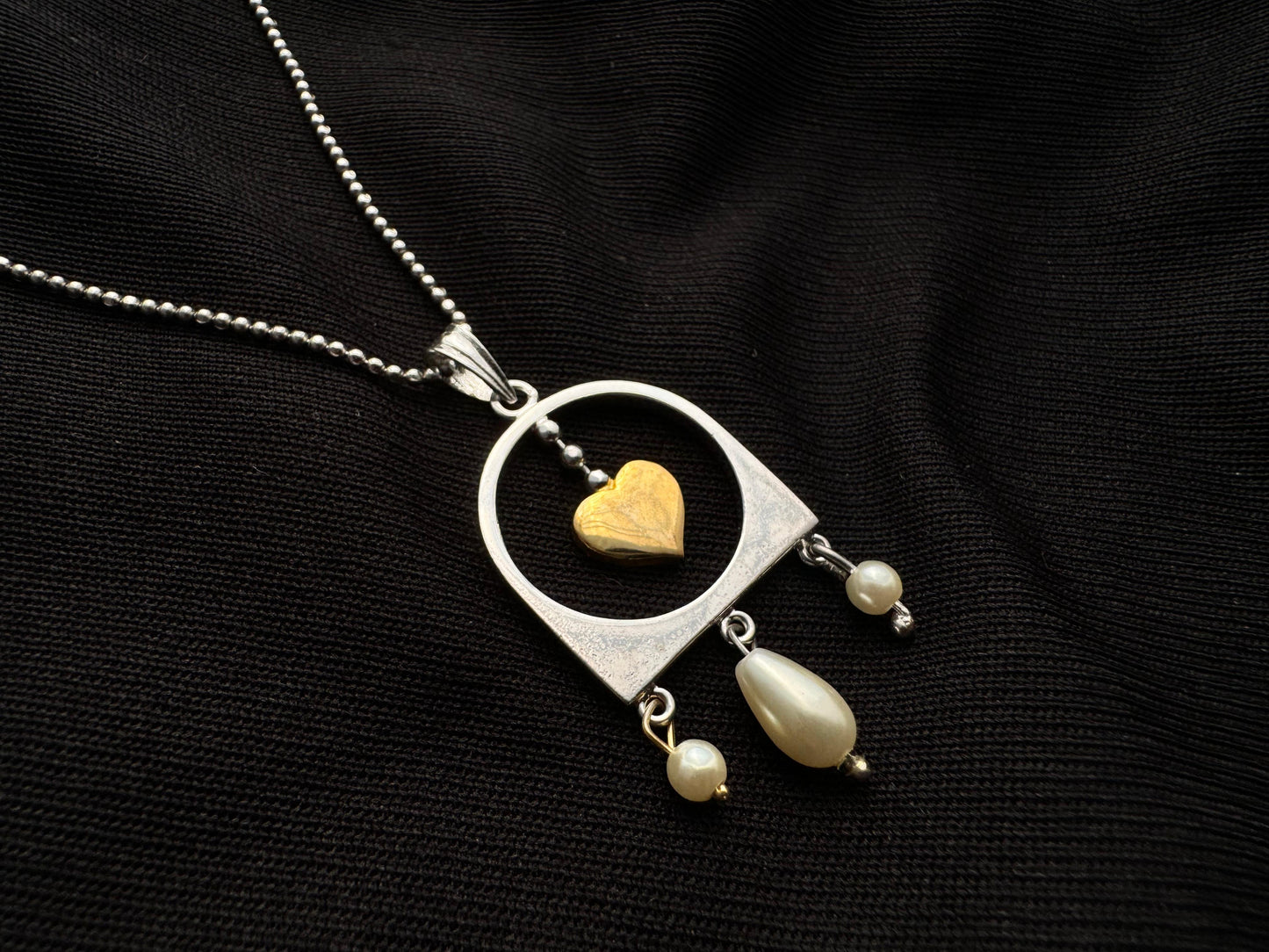 Gold heart pendant
