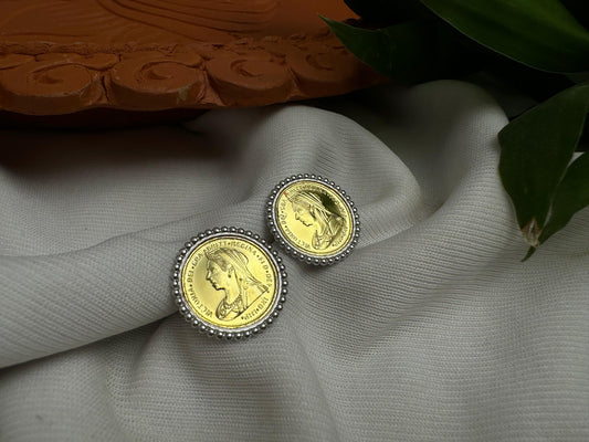 Guinea earring