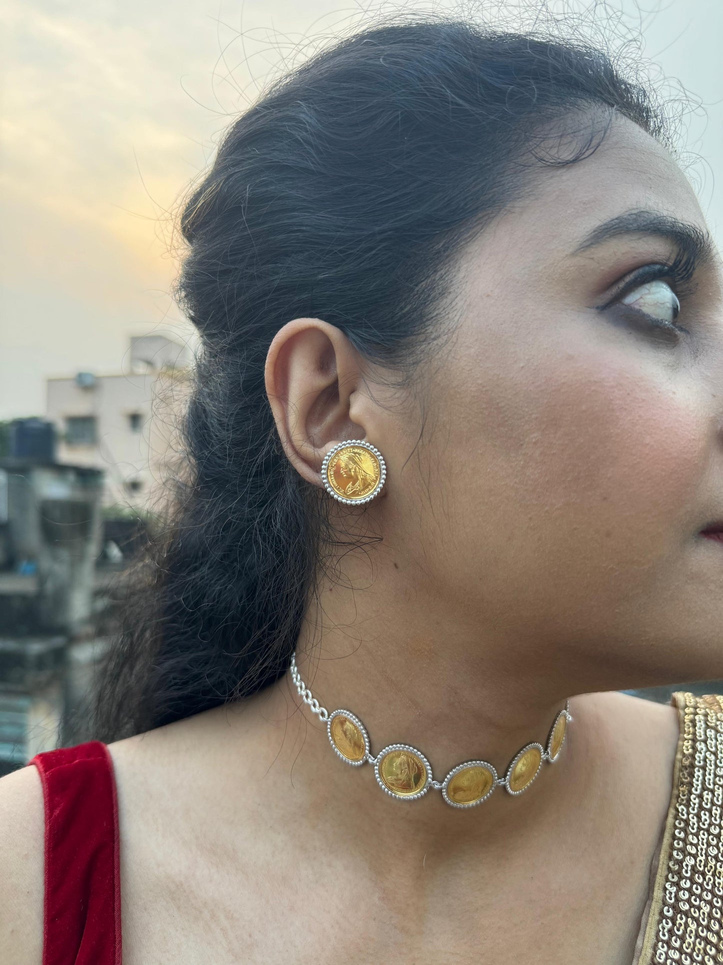 Guinea earring