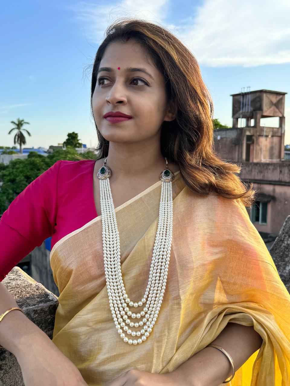 Pearl mala necklace