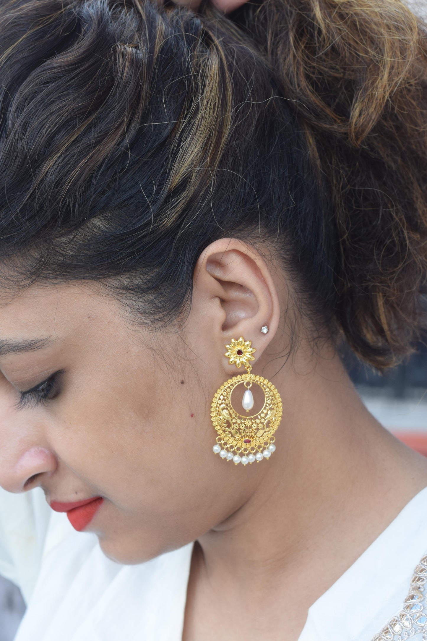 Peacock jal work chandbali gold polished earring