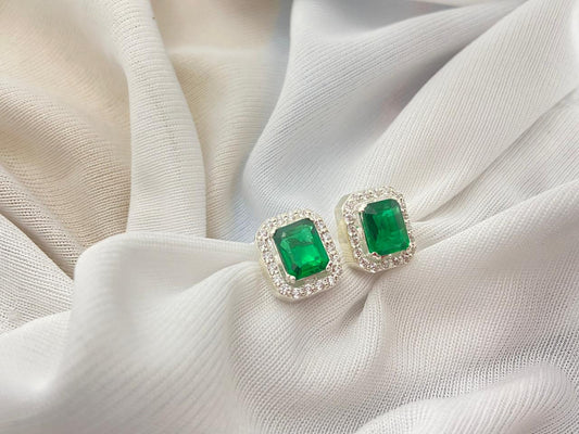 Green stone zircon earring