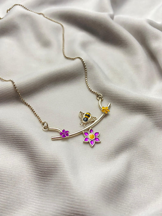 Honey bee flower necklace