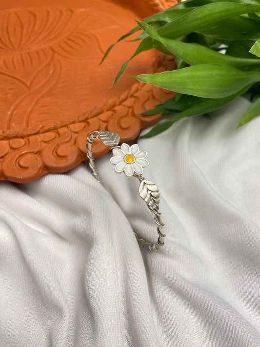 Daisy Bangle