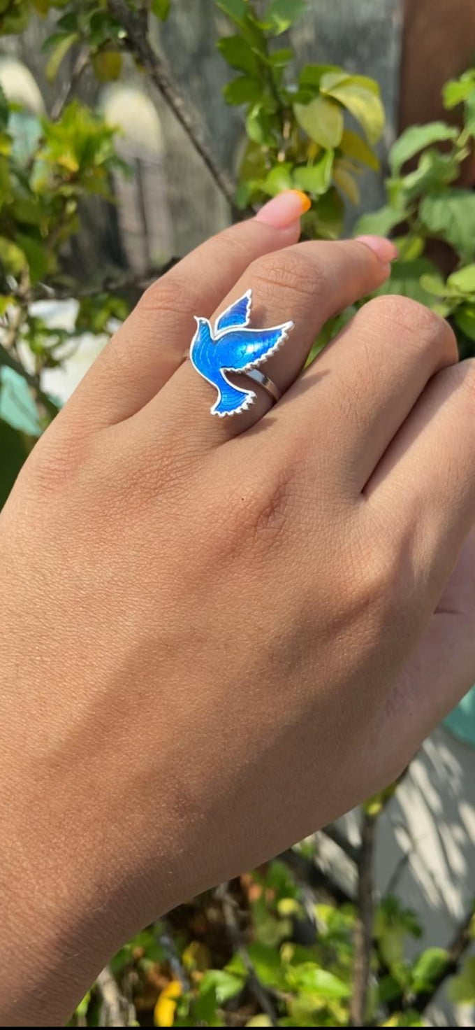 Blue bird ring