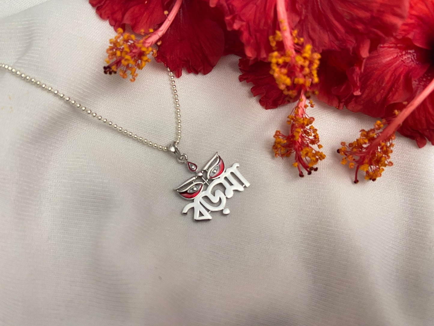 Boromaa pendant