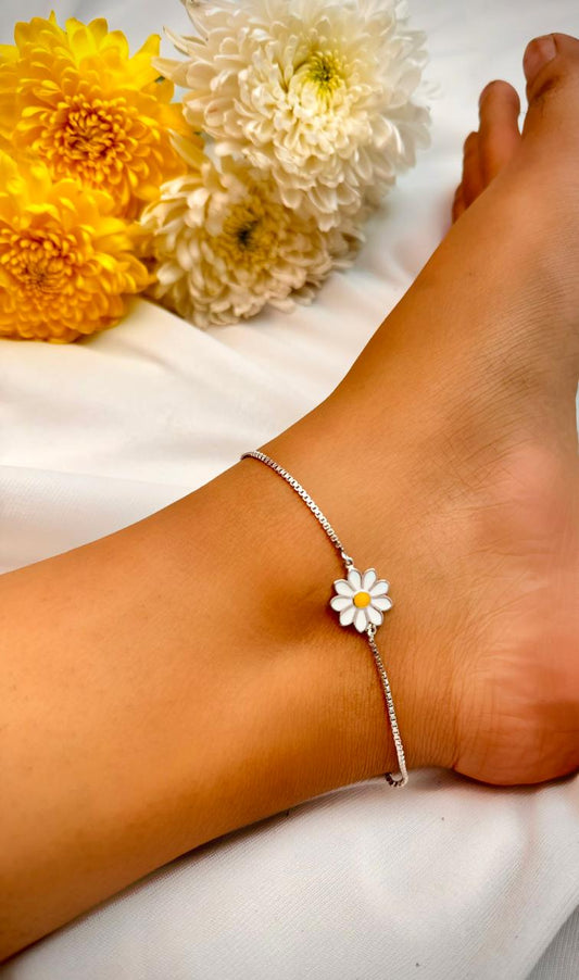 Daisy anklet