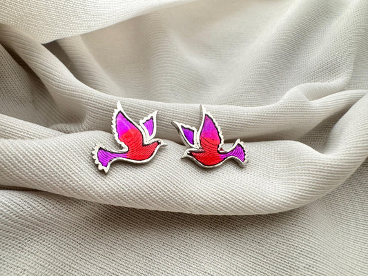 Magenda-pink bird earring