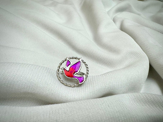 Magenda pink bird ring