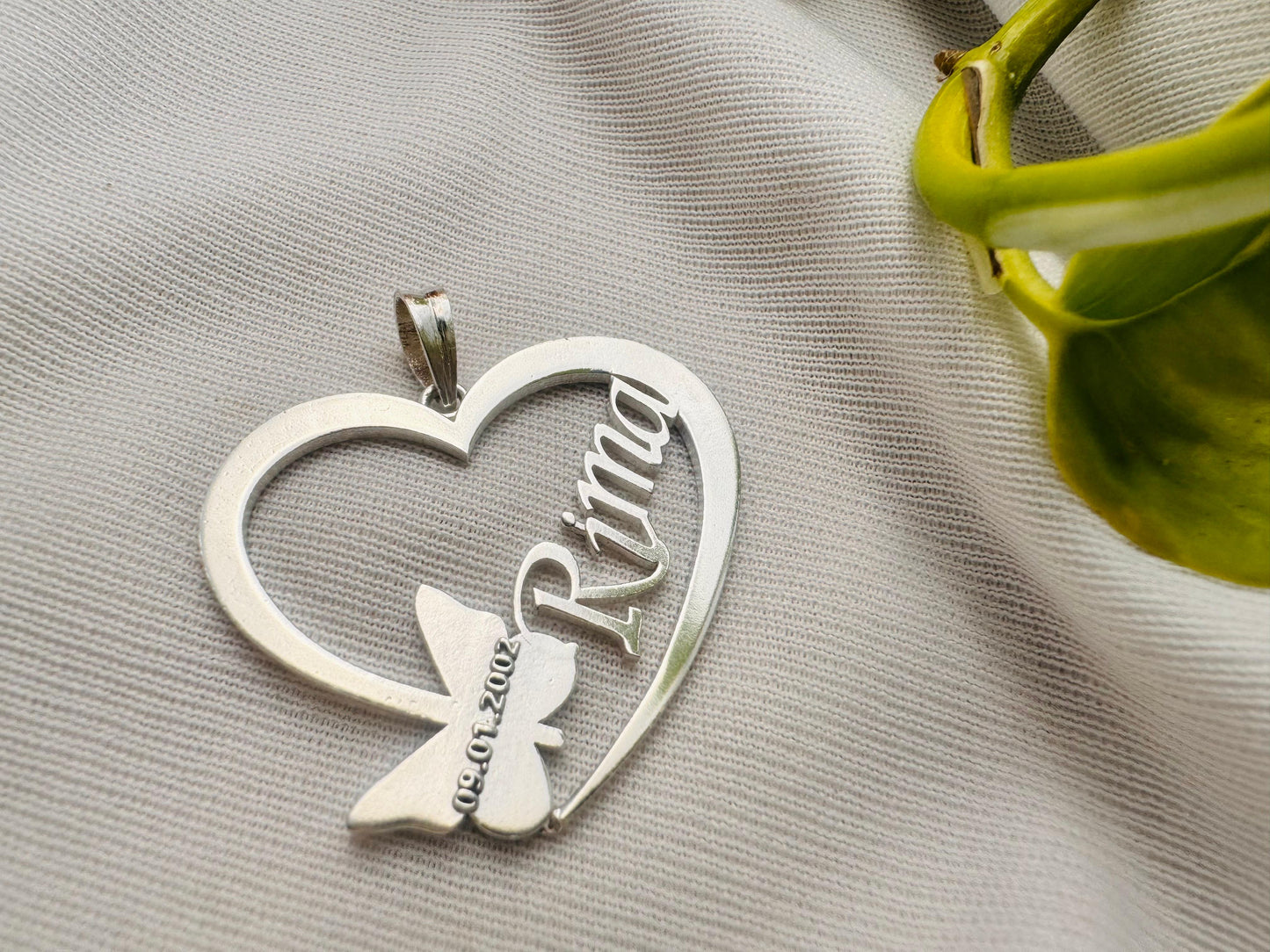 Personalized name chains