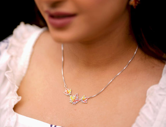 Maple necklace
