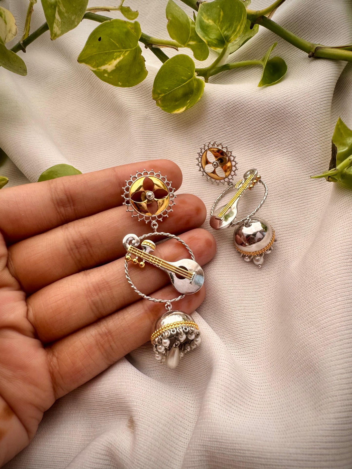 Saraswati veena jhumka