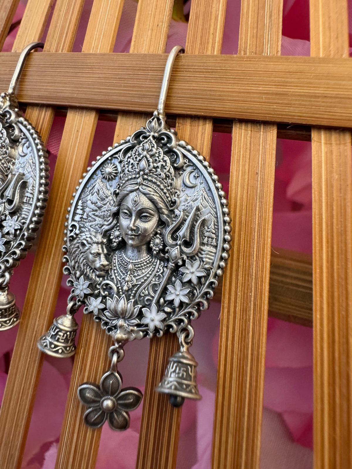 Ma Durga Dangler 2026