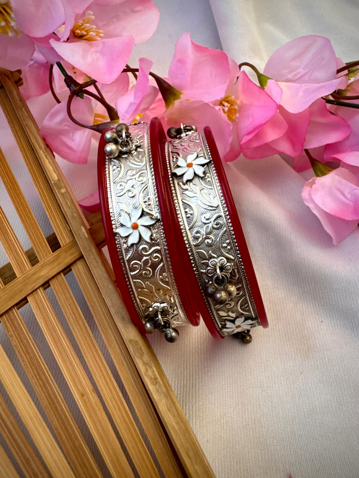 Shiuli tribal pola bangle