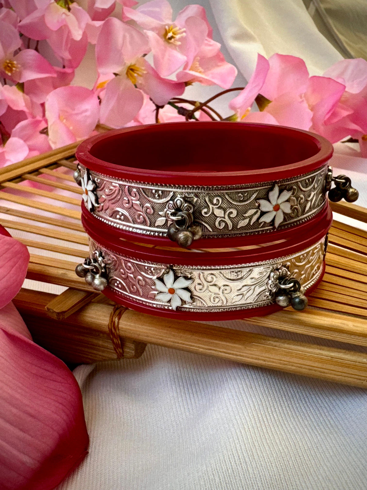 Shiuli tribal pola bangle