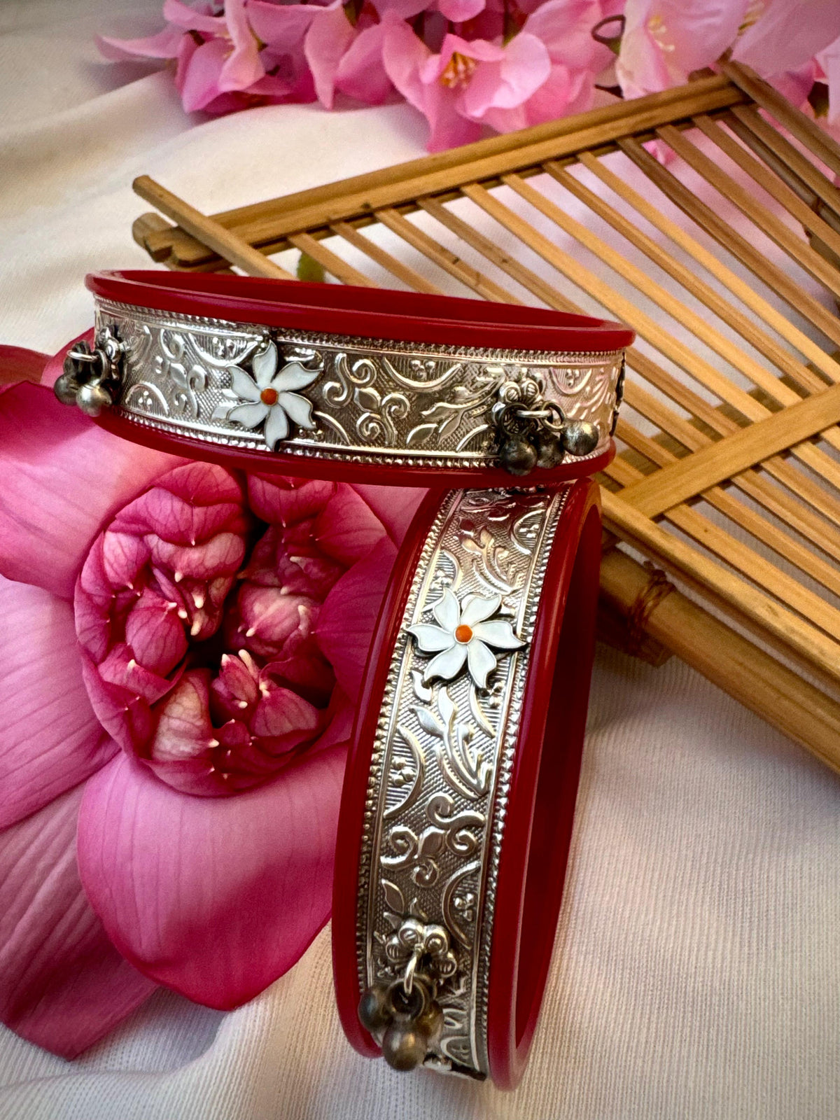 Shiuli tribal pola bangle