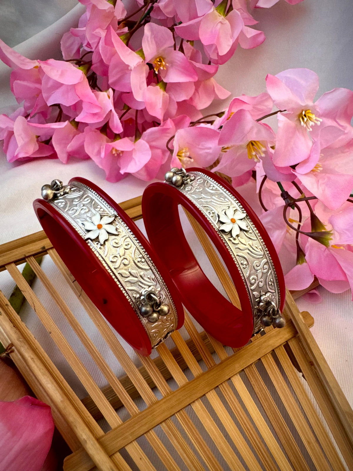 Shiuli tribal pola bangle