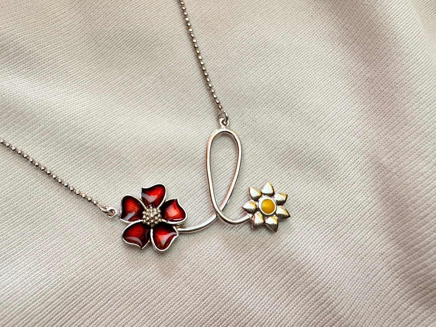 Red flower necklace
