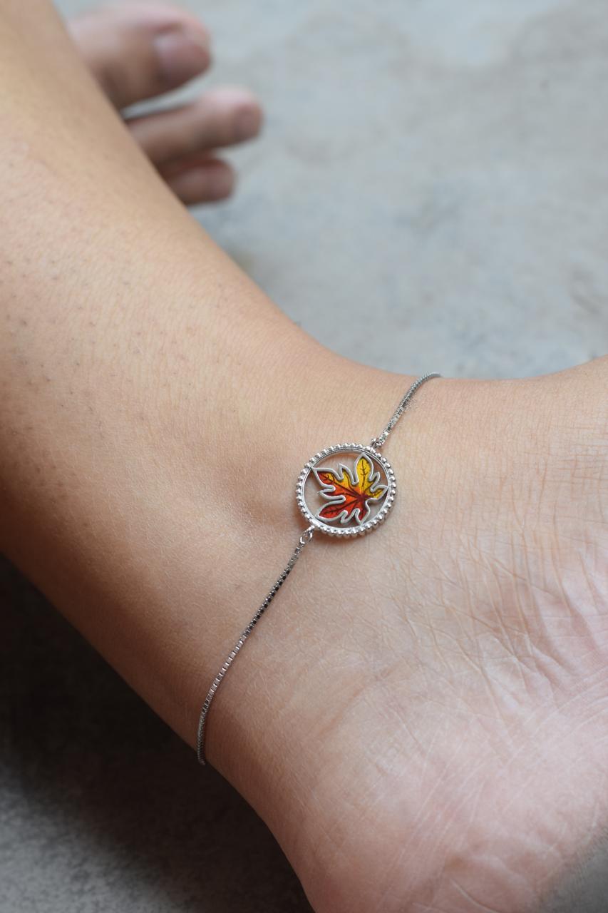 Maple round anklet