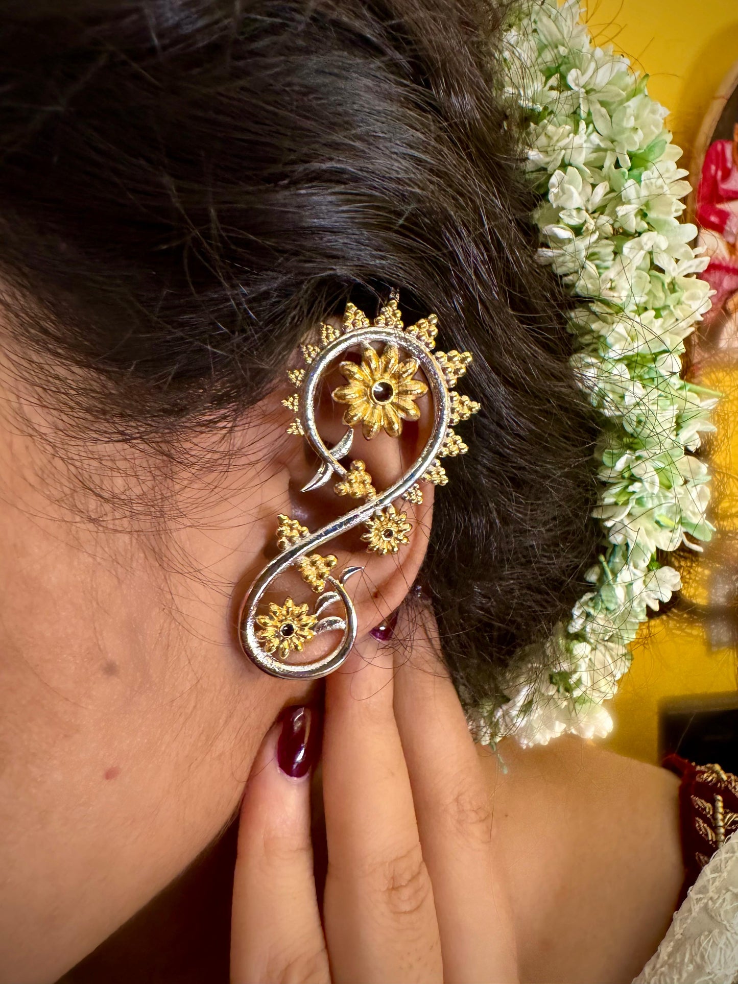 Chandrava earring cum earcuff