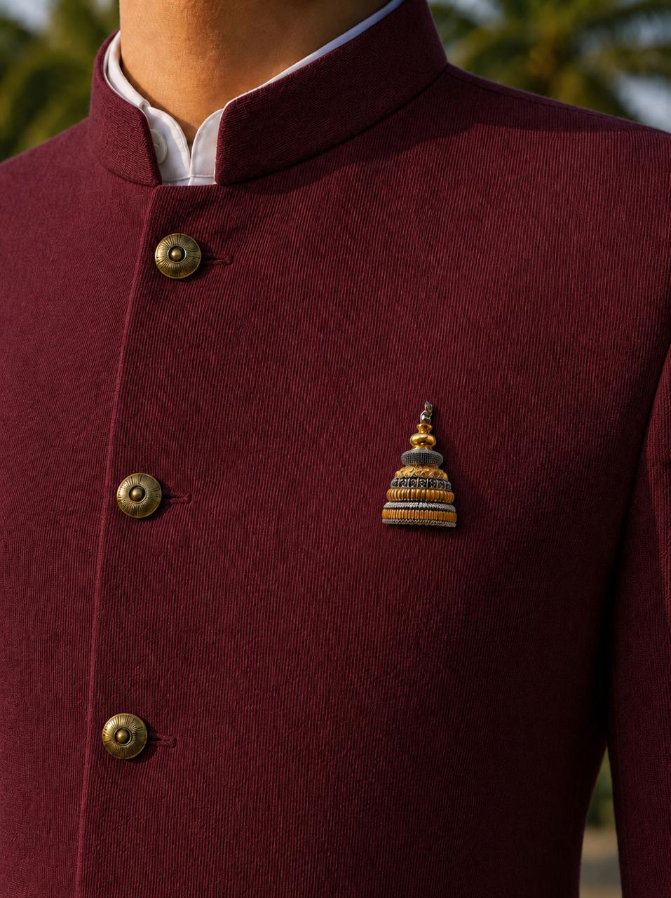 Topor brooch